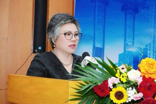 CHỦ TỊCH HANEL TẠI TỌA ĐÀM XÂY DỰNG VÀ PHÁT TRIỂN DỊCH VỤ LOGISTICS TỈNH HƯNG YÊN TRONG KỶ NGUYÊN SỐ VÀ HỘI NHẬP QUỐC TẾ